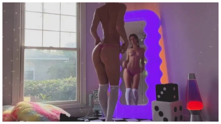 Rachel Cook Full Nude Mirror Striptease 6762